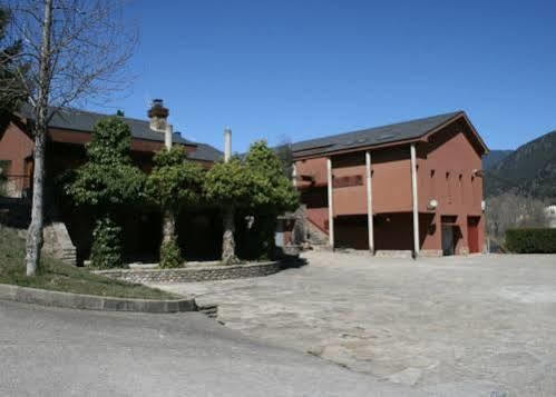 Alberg Escola de Piragüisme de Sort Exterior foto